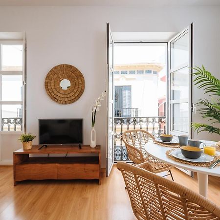 Hostly Rivero 2A Center Loft-Fibre-Communal Terrace-Parking Optional-Cless Севиля Екстериор снимка