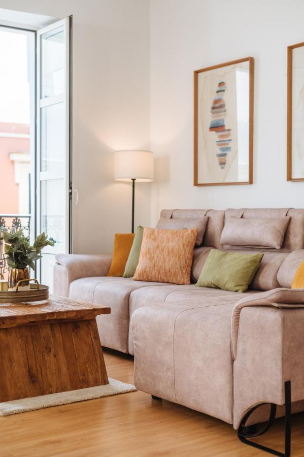 Hostly Rivero 2A Center Loft-Fibre-Communal Terrace-Parking Optional-Cless Севиля Екстериор снимка